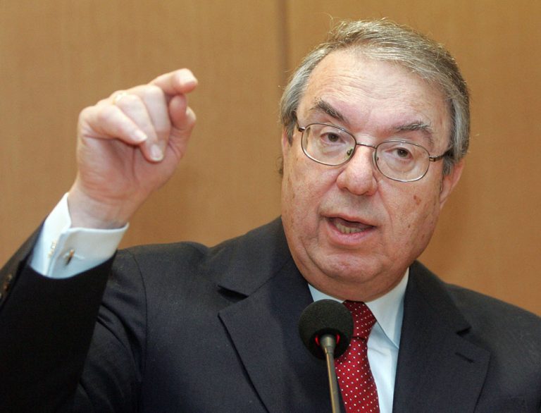 Γλωσσικές παραχαράξεις: Η «Μακεδονική» των Σκοπίων*